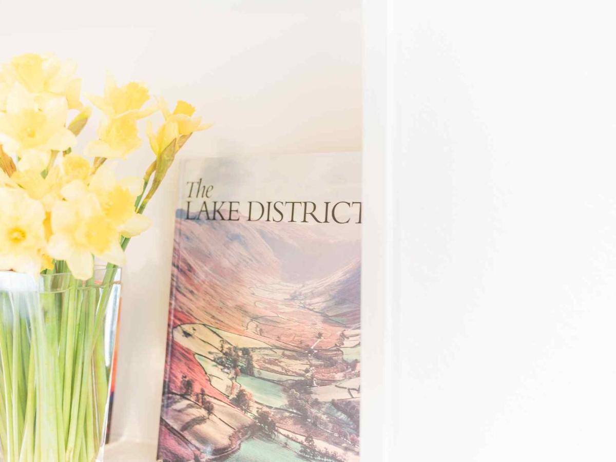 Pass The Keys Comfortable 3 Bed In Central Bowness With Parking Windermere Buitenkant foto