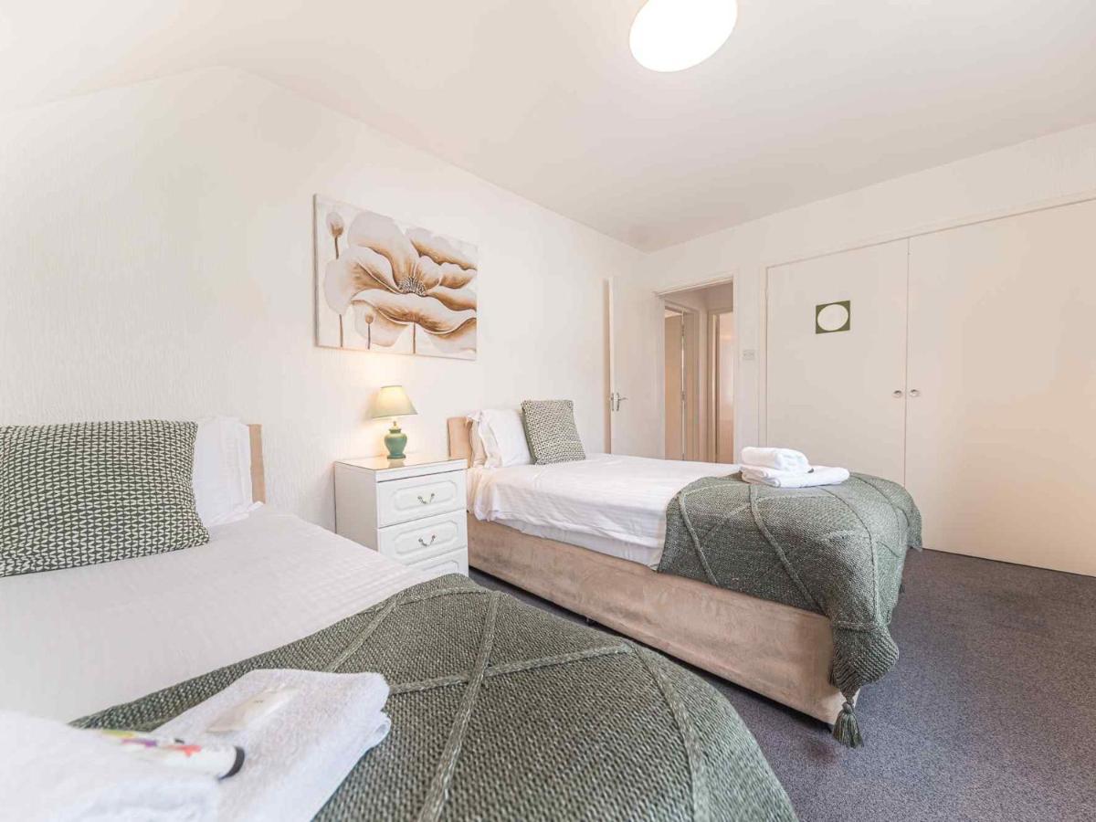 Pass The Keys Comfortable 3 Bed In Central Bowness With Parking Windermere Buitenkant foto